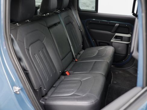 Used 2022 Land Rover Defender 110 SE image 22