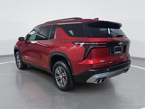 Certified 2024 Chevrolet Traverse LT w/ Trailering Package image 6