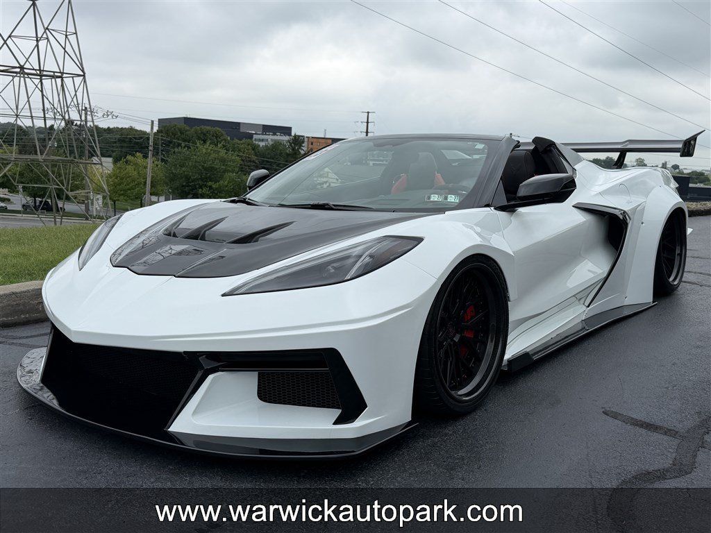 Used 2023 Chevrolet Corvette Stingray Preferred Conv w/ Z51 Performance Package RWD image 8
