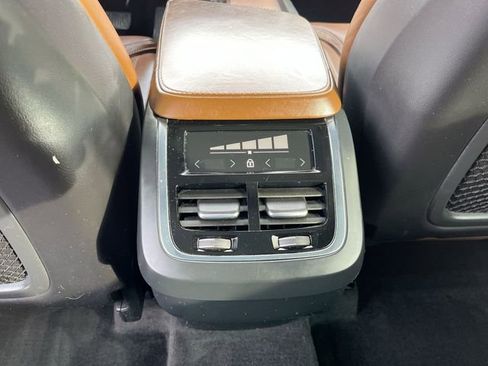 Used 2018 Volvo XC90 T6 Inscription w/ Convenience Package image 24