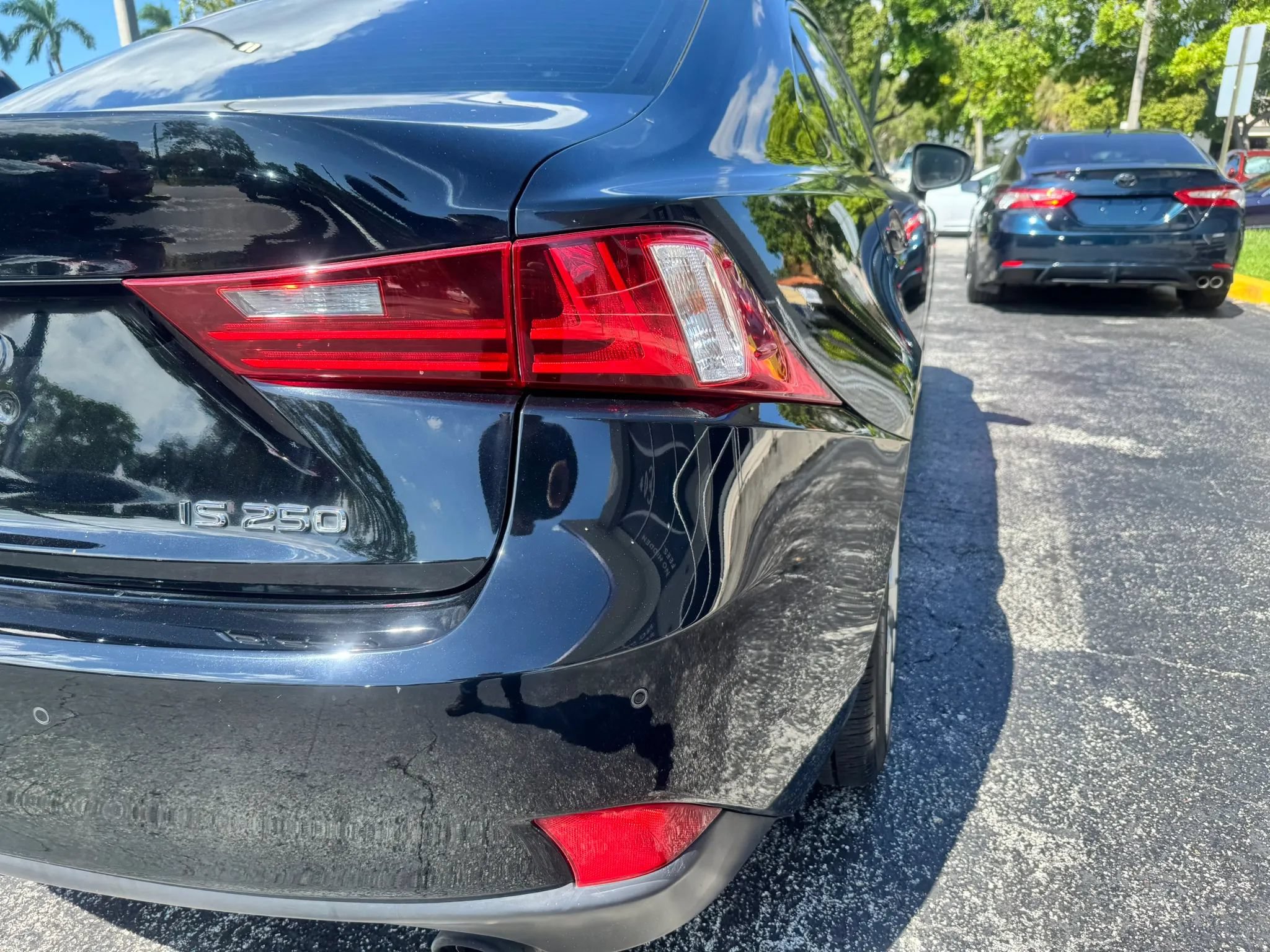 Used 2014 Lexus IS 250 w/ Navigation Package RWD image 12
