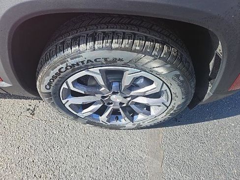 New 2026 GMC Terrain Elevation w/ Elevation Premium Package image 9