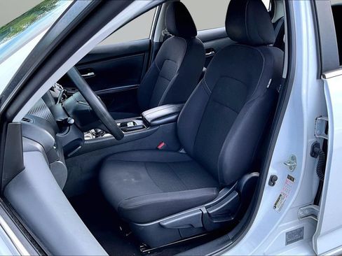 Used 2022 Nissan Sentra S FWD image 23