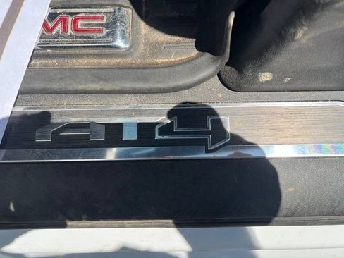 Certified 2023 GMC Sierra 1500 AT4 w/ AT4 Preferred Package AWD/4WD image 31