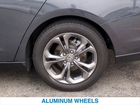 Used 2023 Honda Accord EX image 11