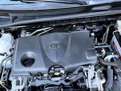 Certified 2020 Toyota Camry SE w/ Carpet Mat Package FWD image 32