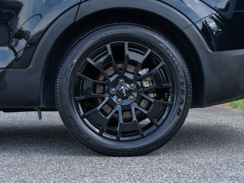 Used 2022 Kia Telluride SX w/ SX Prestige Package AWD/4WD image 10