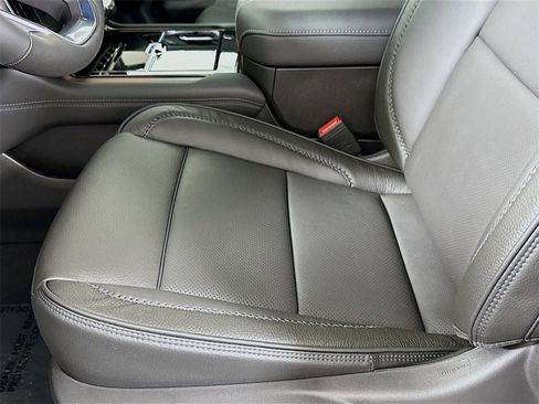 New 2026 GMC Yukon Denali w/ Sun & Power Step Package image 15