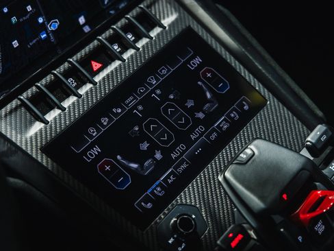 Used 2023 Lamborghini Urus Performante image 58