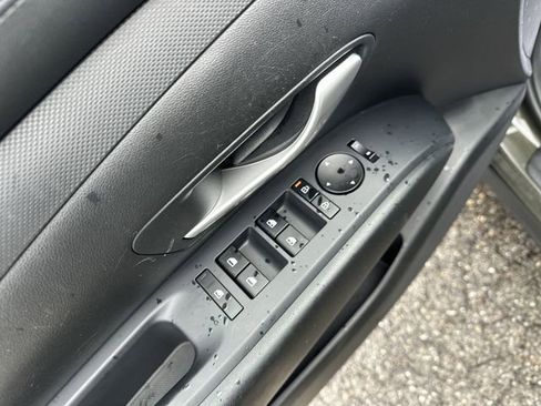 Used 2025 Hyundai Tucson SEL image 17