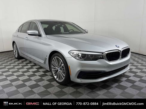 Used 2019 BMW 530e w/ Convenience Package RWD image 1