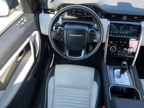 Used 2020 Land Rover Discovery Sport SE R-Dynamic AWD/4WD image 13