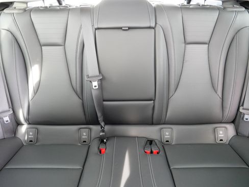 Certified 2025 Buick Envision Preferred image 13