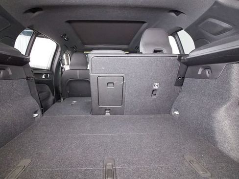 Certified 2023 Volvo XC40 Recharge Plus AWD/4WD image 23