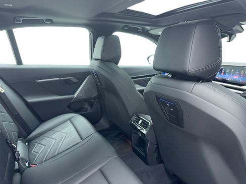 Used 2025 BMW 530i image 47