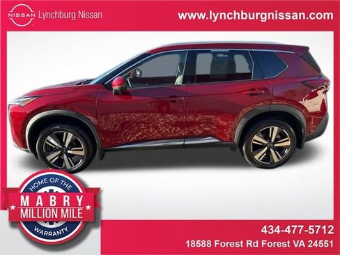Used 2023 Nissan Rogue SL w/ SL Premium Package image 1
