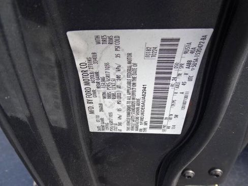 Used 2010 Ford Explorer XLT image 29