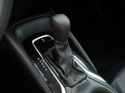 Certified 2026 Toyota Corolla LE FWD image 24