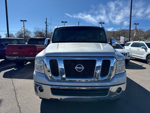 Used 2013 Nissan NV 3500 SL w/ Technology Pkg image 13