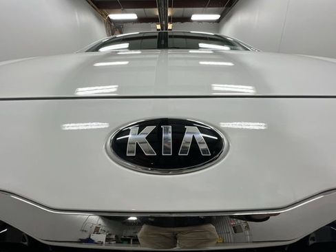 Used 2017 Kia Forte LX image 26