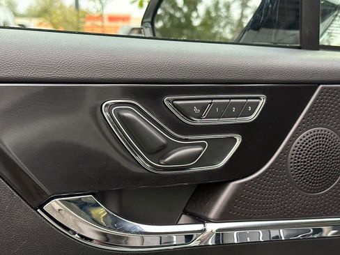 Used 2023 Lincoln Corsair Reserve w/ Jet Appearance Package image 19