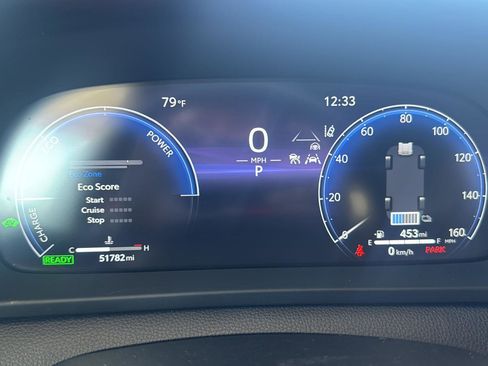 Used 2023 Toyota Crown Limited image 27