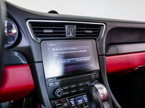 Certified 2018 Porsche 911 Targa 4 GTS image 18