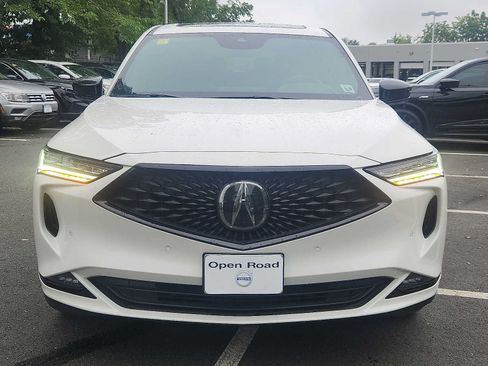 Used 2023 Acura MDX A-Spec AWD/4WD image 2