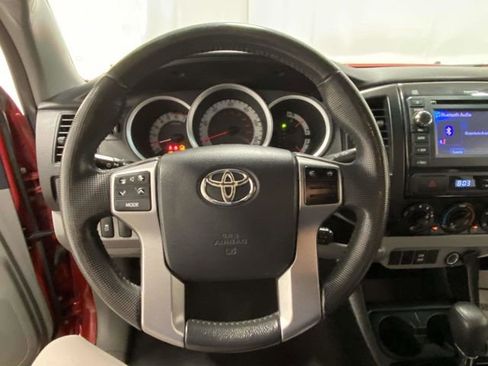 Used 2013 Toyota Tacoma 2WD Access Cab image 22