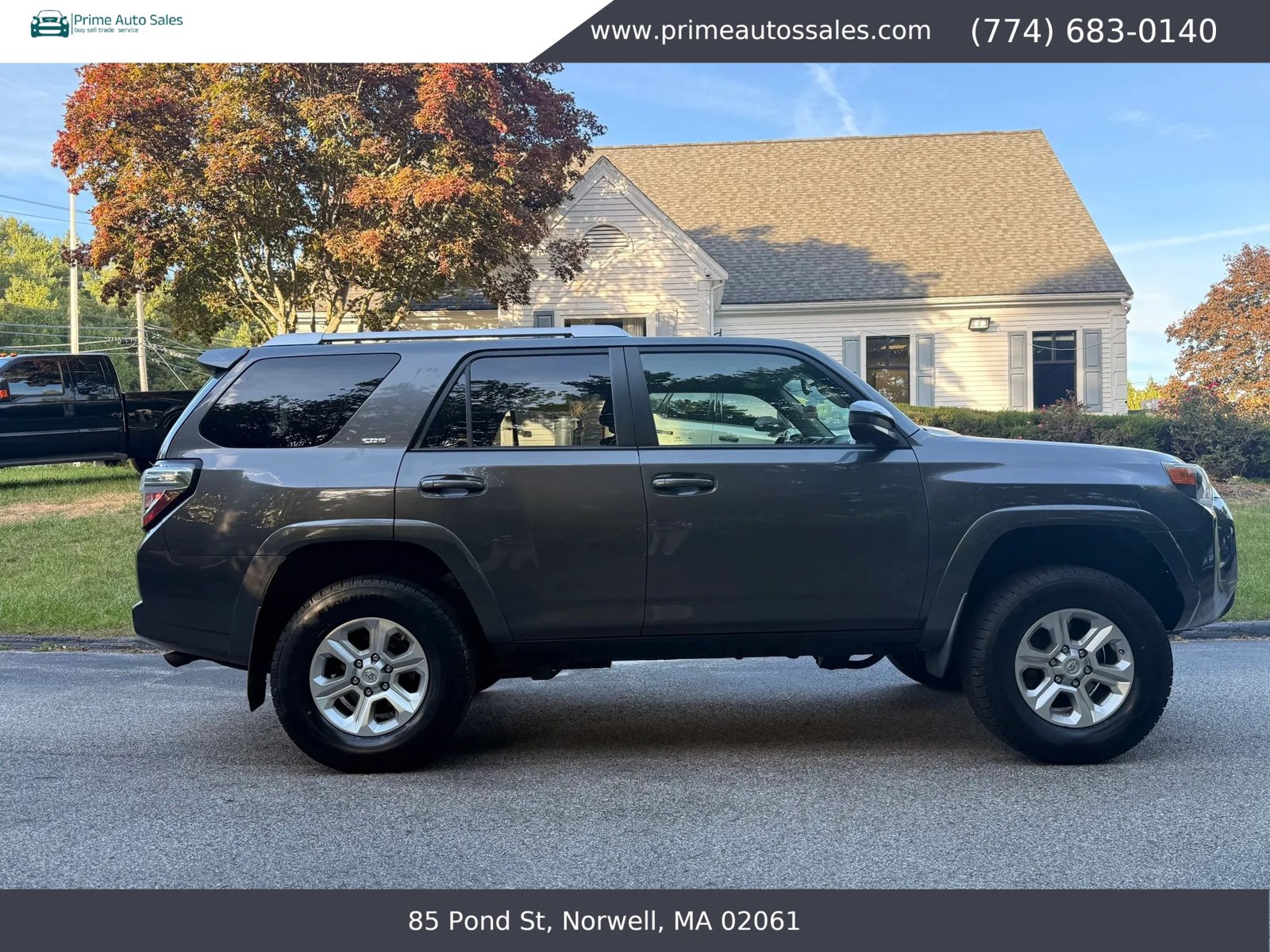 Used 2015 Toyota 4Runner SR5 AWD/4WD image 8