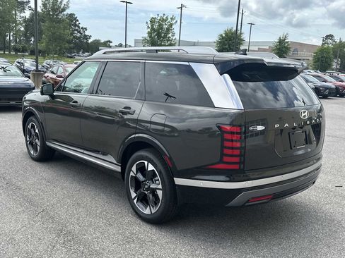 New 2026 Hyundai Palisade Limited FWD image 5