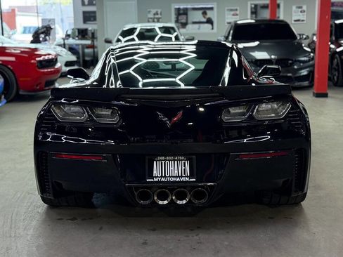 Used 2016 Chevrolet Corvette Z06 w/ 2LZ Preferred Equipment Group RWD image 5