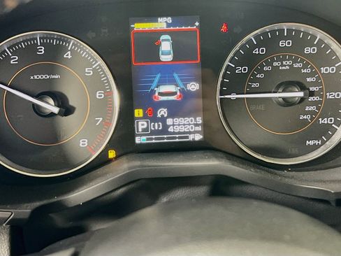 Used 2023 Subaru Crosstrek 2.5i Limited w/ Moonroof Package AWD/4WD image 12