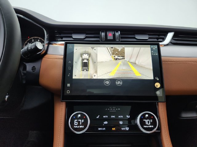 Certified 2026 Jaguar F-PACE R-Dynamic S AWD/4WD image 52