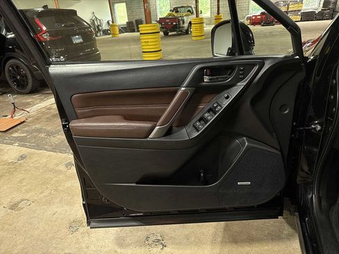 Used 2017 Subaru Forester 2.0XT Touring image 31