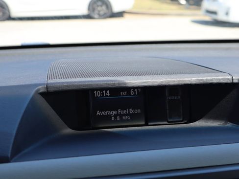 Used 2011 Toyota Sienna LE FWD image 23