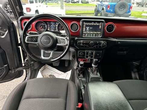 Used 2020 Jeep Gladiator Rubicon image 12