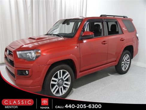 Certified 2022 Toyota 4Runner TRD Sport image 3