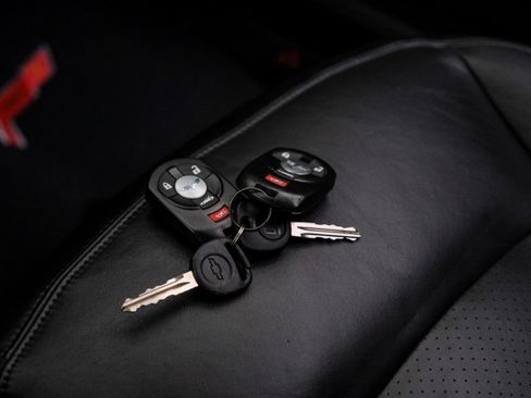 Used 2006 Chevrolet Corvette Coupe w/ Preferred Equipment Group image 46