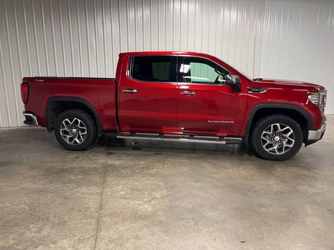 Certified 2023 GMC Sierra 1500 SLT w/ SLT Premium Package image 3