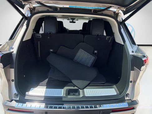 Used 2023 INFINITI QX60 Luxe w/ Performance Audio Package AWD/4WD image 27