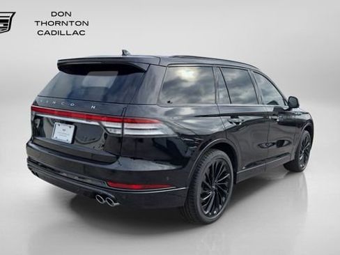 Used 2022 Lincoln Aviator Reserve w/ Equipment Group 201A AWD/4WD image 5