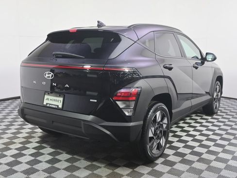 Used 2024 Hyundai Kona SEL w/ Convenience Package AWD/4WD image 6