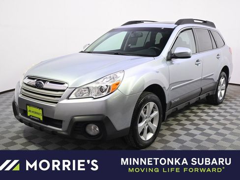 Used 2013 Subaru Outback 2.5i Premium image 1