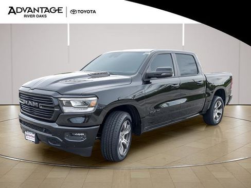 Used 2023 RAM 1500 Laramie AWD/4WD image 4