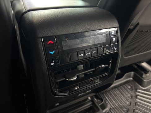 Used 2021 Jeep Grand Cherokee L Limited image 26