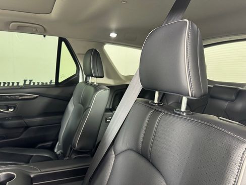 Used 2025 Honda Pilot Elite image 29