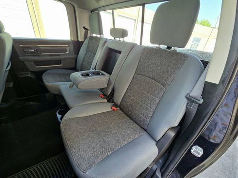 Used 2018 RAM 2500 Big Horn image 38