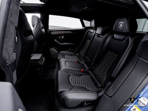 Used 2024 Lamborghini Urus S AWD/4WD image 49