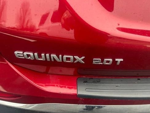 Used 2020 Chevrolet Equinox LT image 10